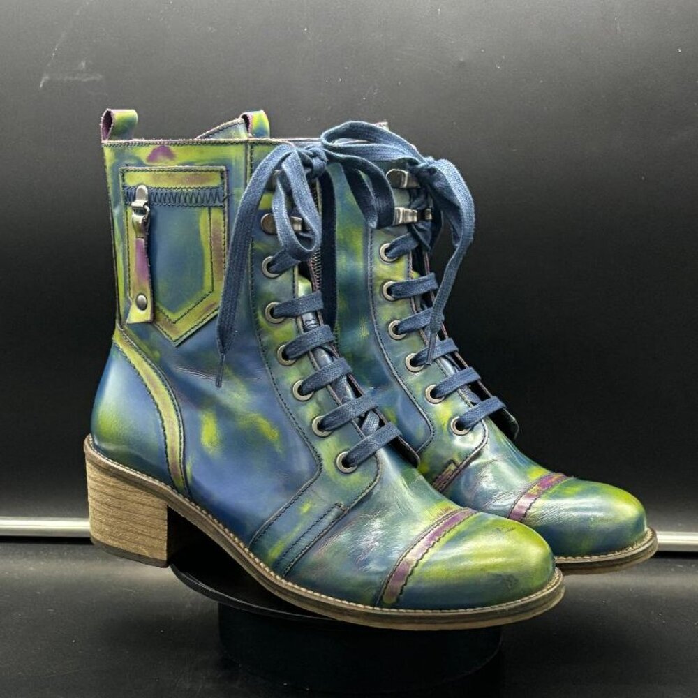 Super RARE Unity in Diversity Womans Patriot Elektra NVY/GRN Boots SZ 37 EU 6.5